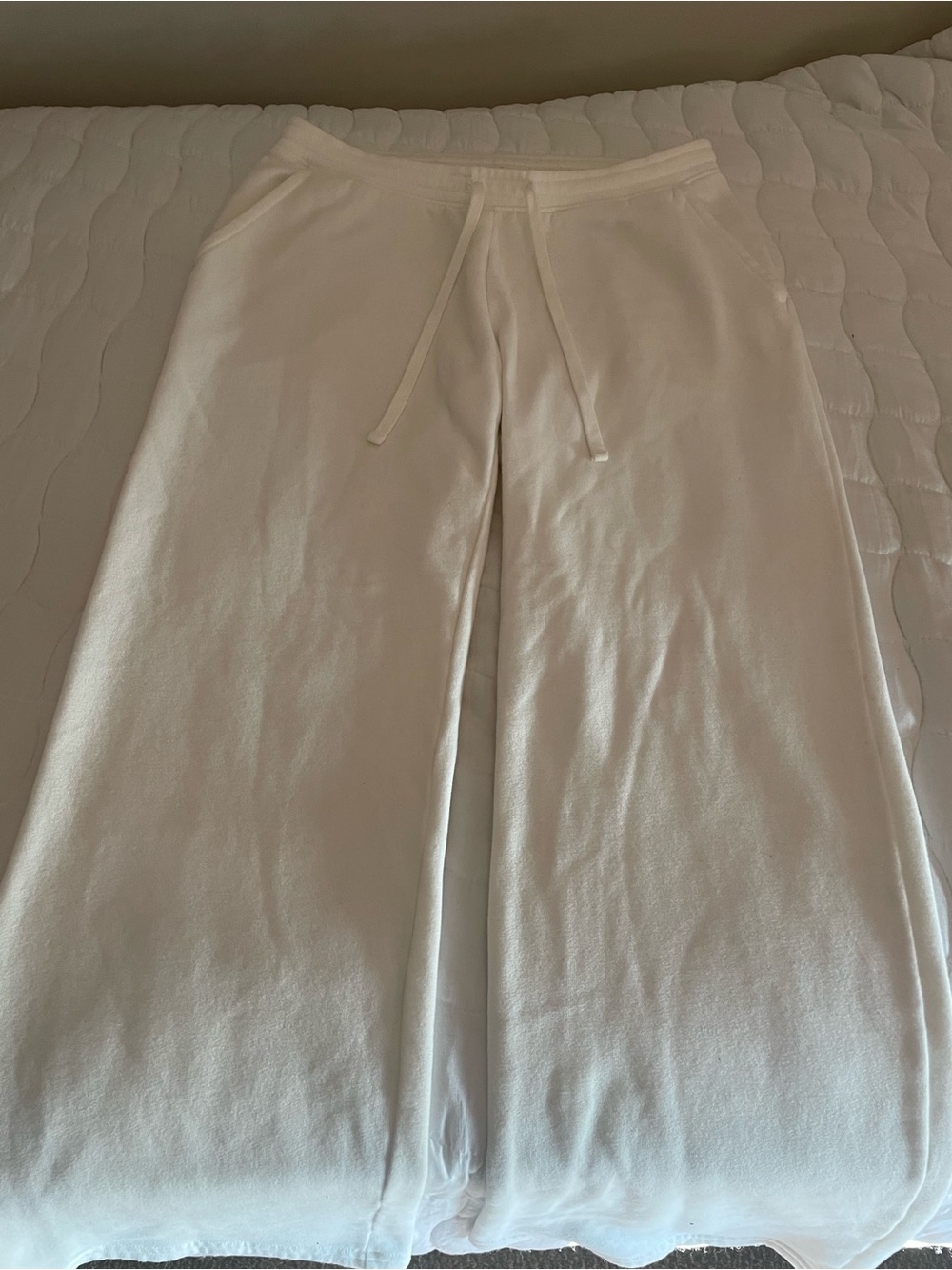 Hollister Off-White Wide Leg Drawstring Track Pants